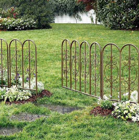 Montebello Iron Gunmetal Garden Fencing with Ground Stakes (Set of 4)
